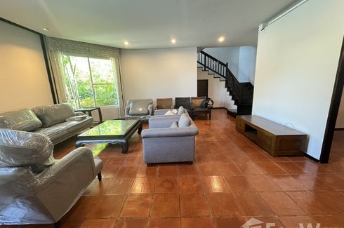 3 Bedroom Villa for rent in Baan Thepkamol, Bang Kapi, Bangkok near MRT Pradit Manutham