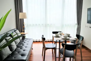 2 Bedroom Condo for rent in Thanon Phetchaburi, Bangkok near BTS Ratchathewi