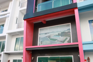 3 Bedroom Townhouse for sale in Rawai, Phuket