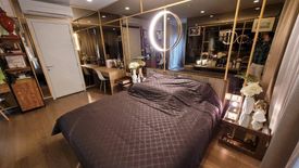 3 Bedroom Condo for sale in Urbano Absolute Sathon - Taksin, Khlong Ton Sai, Bangkok near BTS Krung Thon Buri