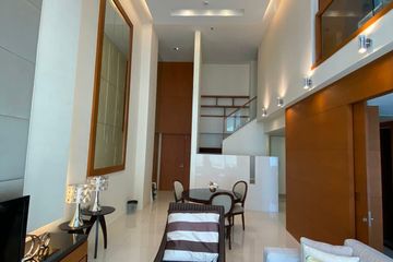 2 Bedroom Condo for rent in The Rajdamri, Pathum Wan, Bangkok near BTS Ratchadamri
