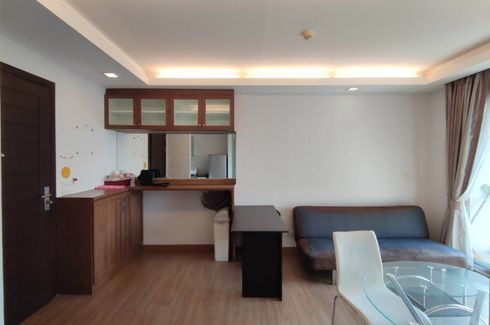 2 Bedroom Condo for rent in Thru Thonglor, Bang Kapi, Bangkok near MRT Phetchaburi