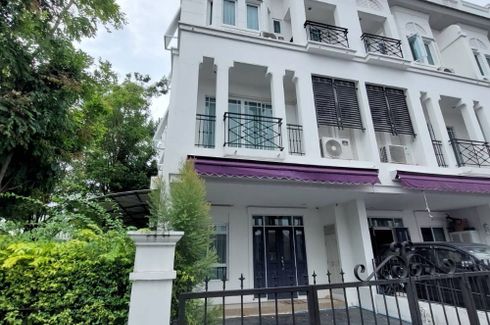 3 Bedroom Townhouse for rent in Leon Sukhumvit 62, Bang Chak, Bangkok near BTS Bang Chak