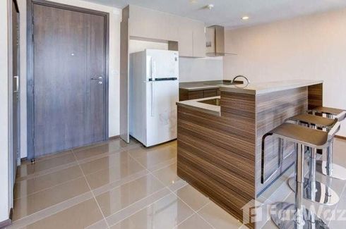 2 Bedroom Condo for rent in The Room BTS Wongwian Yai, Bang Lamphu Lang, Bangkok near BTS Wongwian Yai