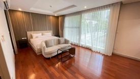 2 Bedroom Condo for rent in L3 Avenue, Khlong Tan Nuea, Bangkok