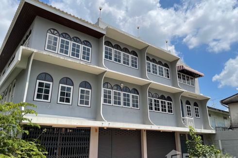 5 Bedroom Townhouse for sale in Bang Bamru, Bangkok near MRT Sirindhorn