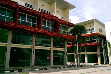 2 Bedroom Townhouse for sale in Green Plus Mall (CBP), Nong Pa Khrang, Chiang Mai