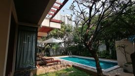 5 Bedroom Villa for rent in Khlong Toei, Bangkok near BTS Nana