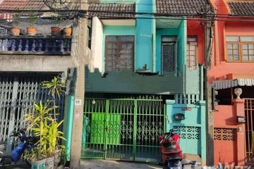 2 Bedroom Townhouse for rent in Bang Chak, Bangkok