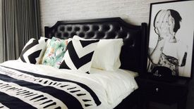 1 Bedroom Condo for sale in Khlong Tan, Bangkok near BTS Thong Lo