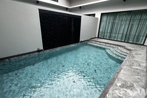 2 Bedroom Villa for sale in Rawai, Phuket