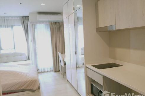 Condo for rent in Life One Wireless, Lumpini, Bangkok near BTS Ploen Chit
