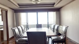 3 Bedroom Apartment for rent in Lee House Apartment, Khlong Tan Nuea, Bangkok