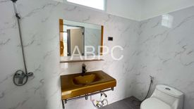 6 Bedroom House for sale in Nong Prue, Chonburi