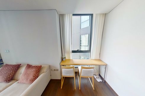 1 Bedroom Condo for rent in The Lumpini 24, Khlong Tan, Bangkok near BTS Phrom Phong