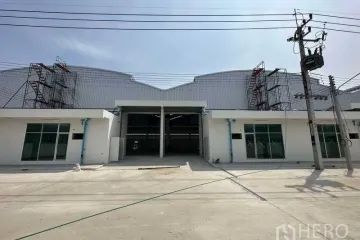Warehouse / Factory for rent in Khlong Nueng, Pathum Thani