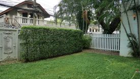 4 Bedroom House for rent in Prompak Gardens, Khlong Tan Nuea, Bangkok near BTS Phrom Phong