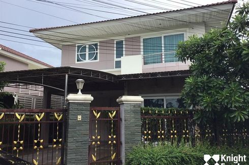 4 Bedroom House for sale in Tha Raeng, Bangkok