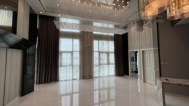 2 Bedroom Condo for sale in Belle Grand Rama 9, Huai Khwang, Bangkok near MRT Phra Ram 9