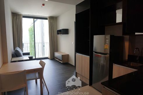 1 Bedroom Condo for rent in Edge Sukhumvit 23, Khlong Toei Nuea, Bangkok near BTS Asoke