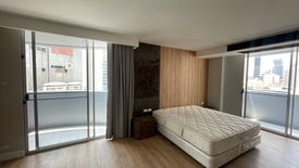 4 Bedroom Apartment for rent in Raj Mansion, Khlong Toei, Bangkok near BTS Asoke