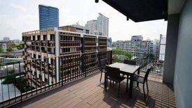 2 Bedroom Condo for sale in Wire Ratchada 19, Chom Phon, Bangkok near MRT Ratchadaphisek