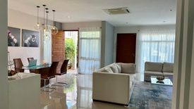 3 Bedroom Townhouse for sale in Eva Town, Wichit, Phuket