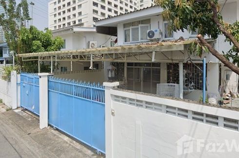 4 Bedroom House for sale in Huai Khwang, Bangkok near MRT Sutthisan