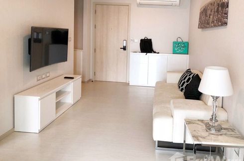 1 Bedroom Condo for rent in Rhythm Sukhumvit 42, Phra Khanong, Bangkok near BTS Ekkamai