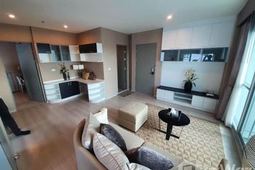 2 Bedroom Condo for sale in Life Ratchadapisek, Huai Khwang, Bangkok near MRT Huai Khwang