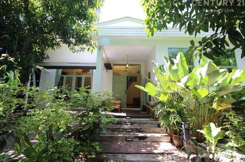 3 Bedroom House for sale in Sam Sen Nai, Bangkok near BTS Ari