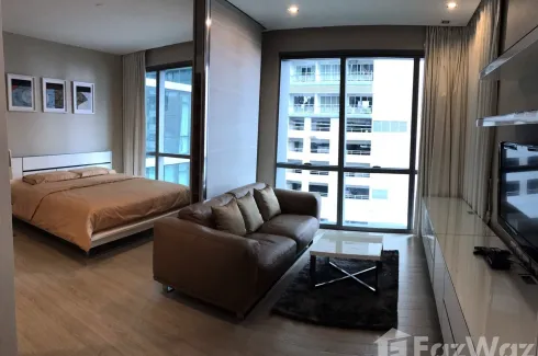 1 Bedroom Condo for rent in The Room Sukhumvit 21, Khlong Toei Nuea, Bangkok near MRT Sukhumvit