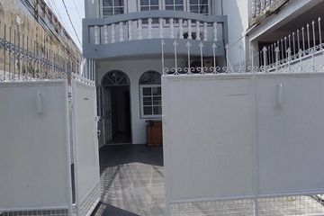 2 Bedroom Townhouse for rent in Wong Sawang, Bangkok