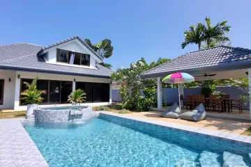 4 Bedroom Villa for rent in Pa Khlok, Phuket