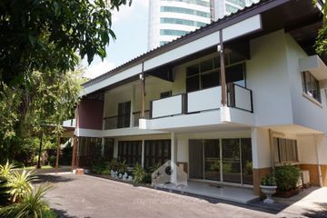 3 Bedroom House for rent in Khlong Toei, Bangkok