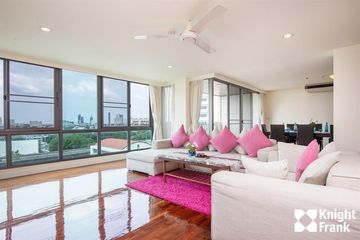 3 Bedroom Condo for rent in Sathorn Gallery Residences, Silom, Bangkok near BTS Surasak