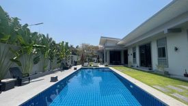 4 Bedroom House for sale in Talat Khwan, Chiang Mai