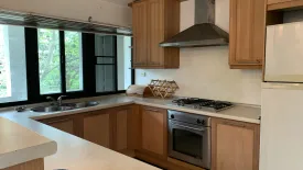 3 Bedroom Townhouse for rent in Kiarti Thanee City Mansion, Khlong Toei Nuea, Bangkok near BTS Asoke