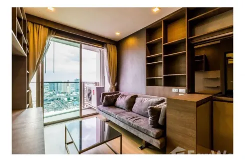 2 Bedroom Condo for sale in Sky Walk Condominium, Phra Khanong Nuea, Bangkok near BTS Phra Khanong