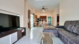 3 Bedroom House for sale in Baan Chalita 1, Na Kluea, Chonburi