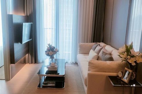 2 Bedroom Condo for sale in Huai Khwang, Bangkok near MRT Phra Ram 9