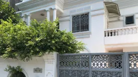 4 Bedroom House for rent in Phra Khanong Nuea, Bangkok