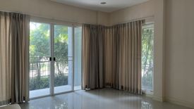 3 Bedroom House for sale in Saphan Sung, Bangkok