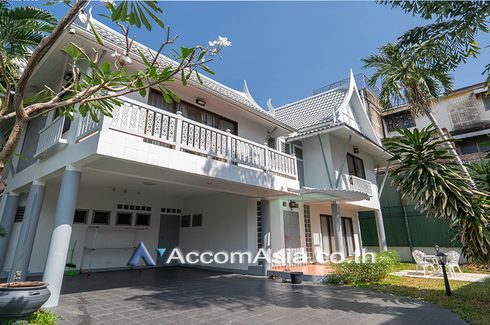 3 Bedroom House for rent in Silom, Bangkok near BTS Chong Nonsi