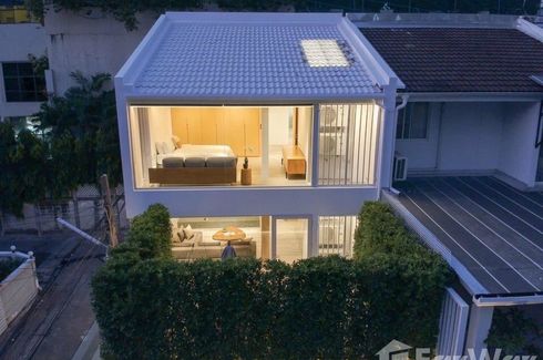 3 Bedroom House for rent in Khlong Toei, Bangkok