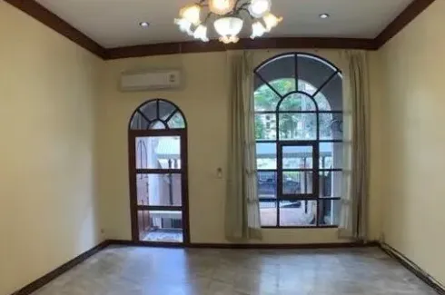 4 Bedroom Townhouse for rent in Khlong Tan Nuea, Bangkok near BTS Phrom Phong