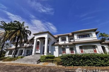 8 Bedroom House for sale in Sin Kao Village, Nong Bon, Bangkok near MRT Suan Luang Ro 9