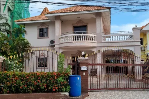 3 Bedroom House for rent in Thanyawan Village pattaya, Nong Prue, Chonburi