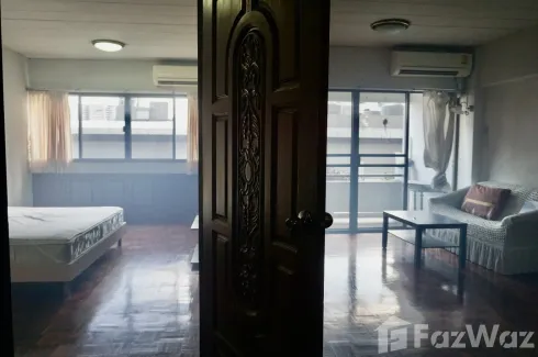 1 Bedroom Condo for sale in Yada Residential, Khlong Tan Nuea, Bangkok near BTS Phrom Phong