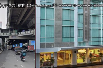 Commercial for sale in Khlong Toei, Bangkok near BTS Asoke